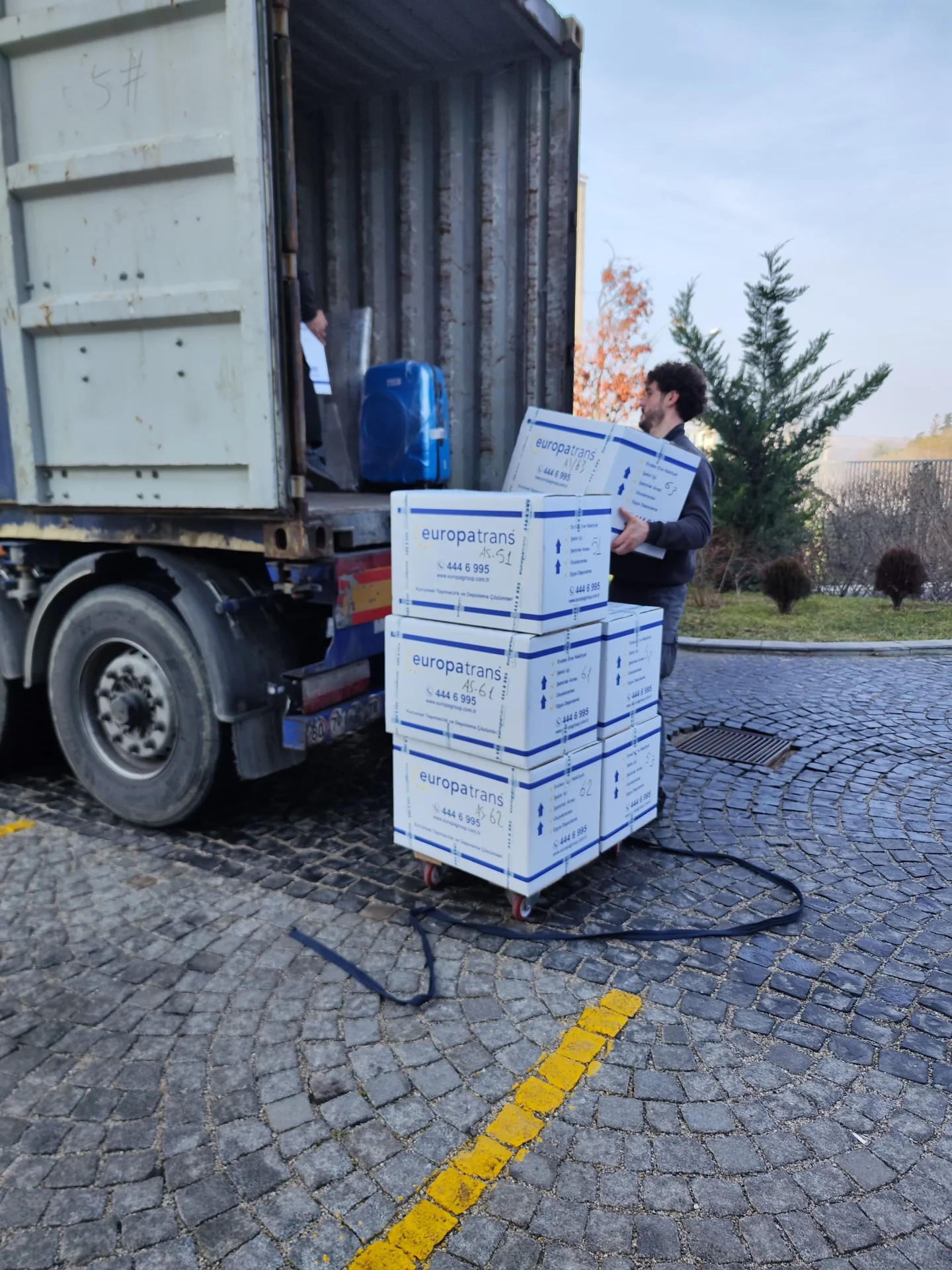 Karşıyaka nakliyat taşıma