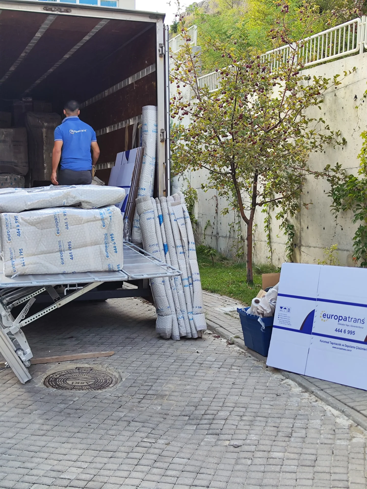 Konak ilçesi nakliyat hizmeti