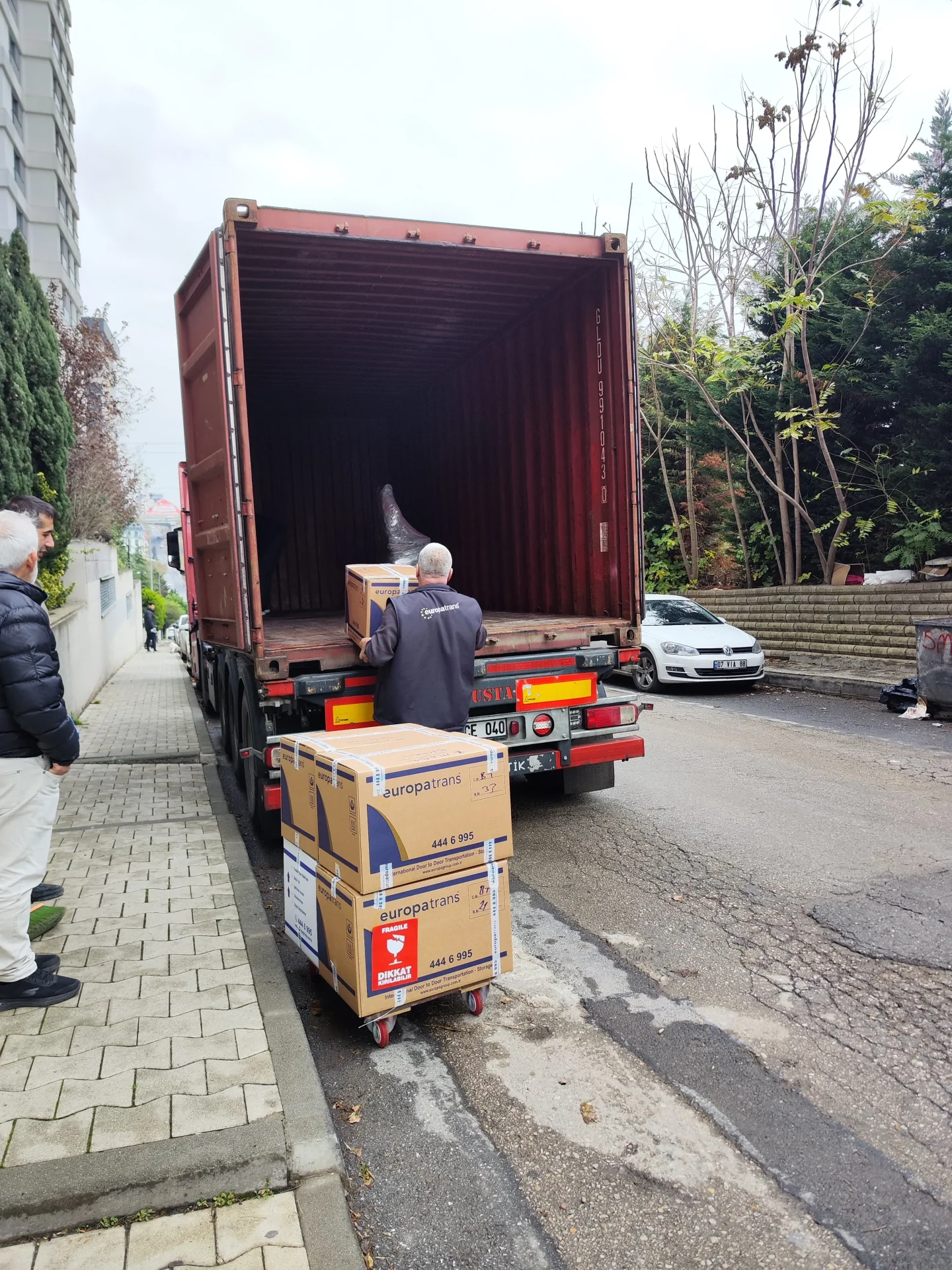 Selçuk nakliyat taşıma ekibi